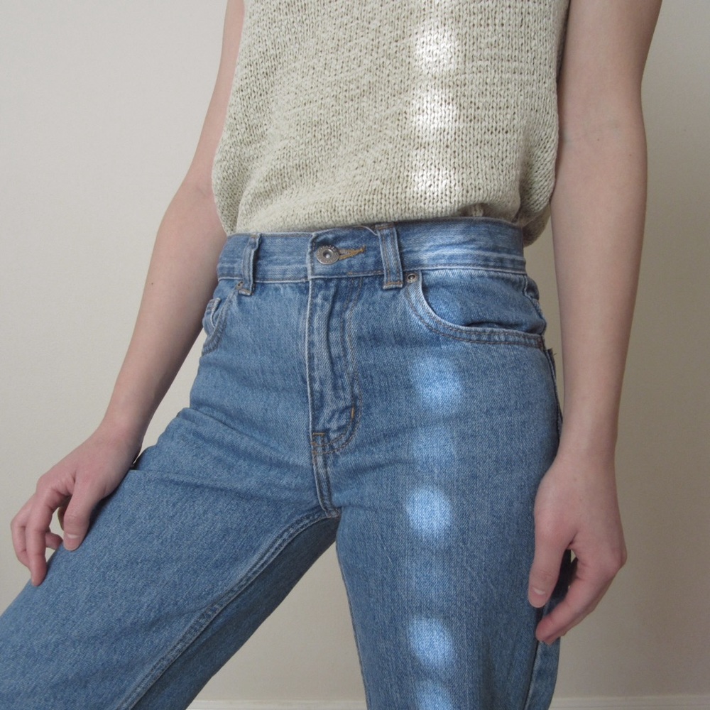 mid rise cropped denim